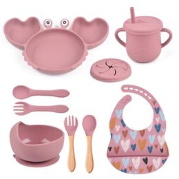 Cups Derees Uitrusting 9 stks Baby Siliconen Non Slip zuigschuim Lepel Lepel Waterdicht Bib Cup Set Crab Voedselvoeding voor kinderen BPA Gratis 230815