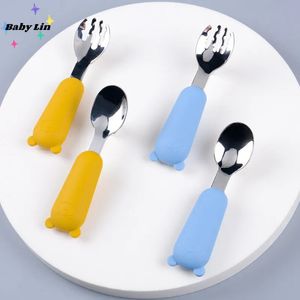 Kopjes Borden Gebruiksvoorwerpen Baby Cartoon Servies Set Kindergerei Roestvrij staal Peuter Servies Bestek Cartoon Babyvoeding Voeden Lepel Vork 231024