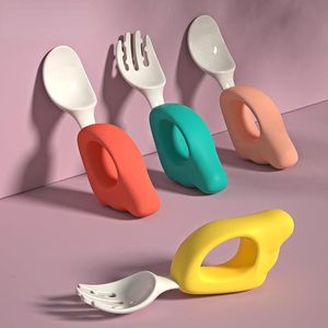 Kopjes Gerechten Gebruiksvoorwerpen Babylepel Vork Leren eten Training 12 jaar oud Kind Eetstokjes Set Aanvullend voedsel Plastic Servies 230621