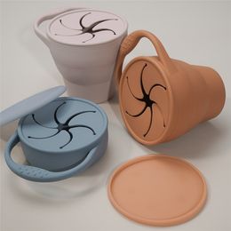 Tasses Vaisselle Ustensiles Sans BPA Enfants Boîte De Stockage Des Aliments En Silicone Solide Couleur Bébé Snack Tasse Portable Enfants Snacks Conteneur Avec Couvercle 220907