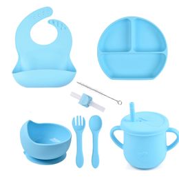 Tasses Vaisselle Ustensiles Service de Vaisselle Assiettes et Bol Bébé Vaisselle en Silicone Tasse Assiette/Plateau Bavoirs Enfants Antidérapant Assiette en Silicone pour Bébé Vaisselle 230530