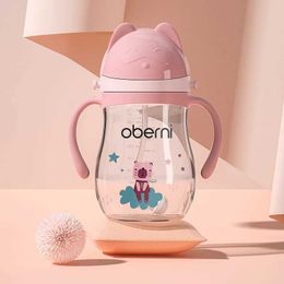 Utensilios de platos de tazas Oberni Bottle de agua de aprendizaje de niños ofrece a los niños una bola de gravedad y una pequeña taza para beber con paja adecuada para niños y niñas