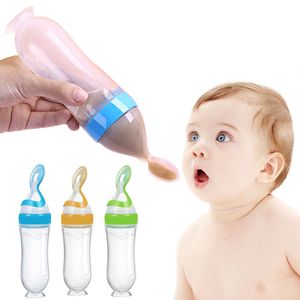 Tasses plats ustensiles en toute sécurité nés en basket en bassin silicone compression d'alimentation en bouteille de lait pour bébé