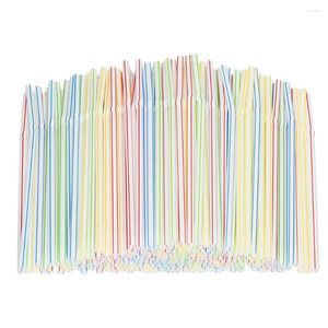 Tazas de tazas 100pcs multicolor de plástico flexible pajitas desechables para bodas de fiesta celebraciones de jugo de barra suministros para beber color aleatorio