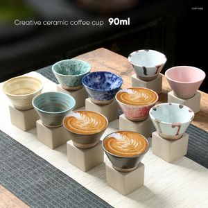 Kopjes schotels 1 stks 90 ml creatieve retro keramische koffiemok ruw aardewerk thee kopje Japanse latte trek bloem porselein