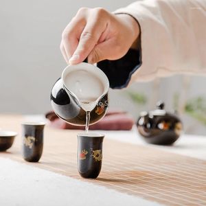 Tasses Saucers 27 ml élégant thé chinois TEA Céramic Bowl tasses de thé Crafts Red Sets Festival de fête de mariage Utilisation D058
