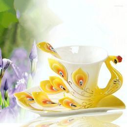 Cups Saucers 3d Peacock Email Coffee Mok Cup Set keramische thee melkdrankjesware creatief China Bone Friend Cadeau