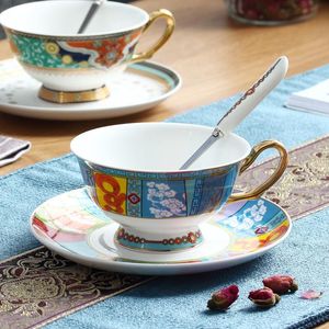 Tazas platillos 3 unids/set taza de porcelana y platillo té de cerámica juego de café de gama alta clásico con plato de cuchara