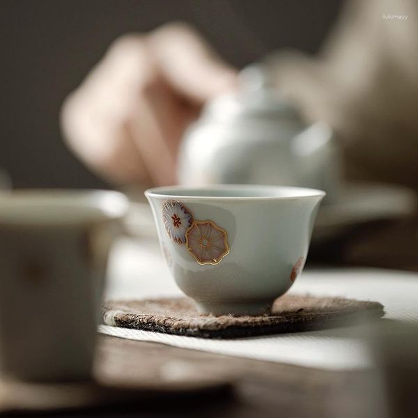 Tasses Soucoupes 50 ml Chinois Mince Tasse À Thé Ensemble En Céramique Peint À La Main Fleurs Blanc Teaware Bol Pour La Cérémonie