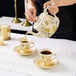 Tasses Saucers Style American Creative Ceramic Coffee tasse et soucoupe Elegant Tea Pot Latte Mug Home Decoration Classic Drinkware Gift