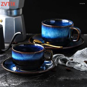 Tasses Saucers Artisans of Porcelain Modern Ceramic Coffee Tap Tae et assiette créative Petit déjeuner de la nuit Blue Luxury Blue Migue mignonne