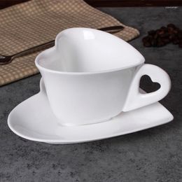 Tasses soucoupes tasse à café en céramique avec soucoupe ensemble thé de l'après-midi en forme de coeur expresso carthame