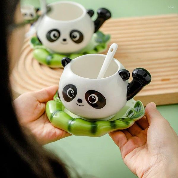 Tazas y platillos Taza y platillo de cerámica de café Panda encantador de estilo chino taza pintada a mano esmaltada en 3D