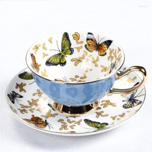 Tasses soucoupes café porcelaine haute qualité papillon fleur tasse à thé soucoupe ensemble britannique après-midi thé tasse en céramique Drinkware