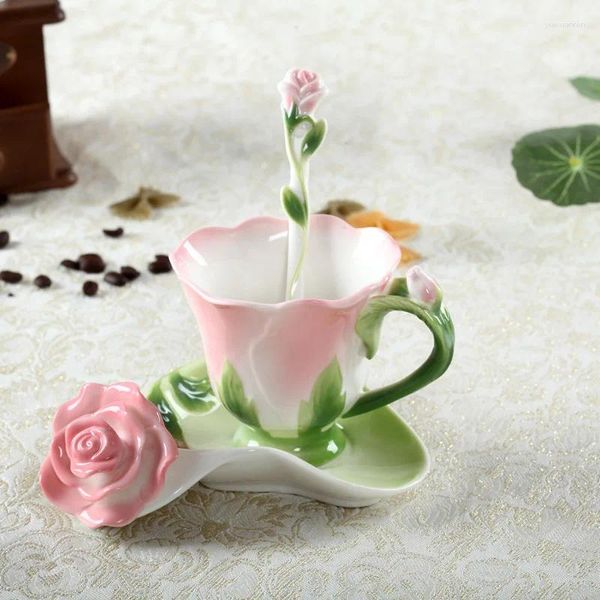 Ensemble de tasses à café en céramique Rose émaillée, soucoupes avec cuillère à vaisselle, tasse créative en céramique de 101 à 200ml, cadeaux de mariage élégants