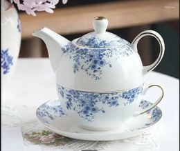 Topes platillos en inglés Tetera de flor de flores clásicas azul y blanco margarita Caza de cerámica de cerámica de cerámica Phnom Penh Tarde de té de la tarde