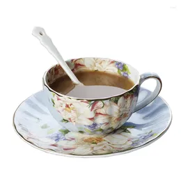 Cups Saucers European Bone China Coffee Cup en Saucer Romantic Flower Tea Set Zakka Cafe Tazas Espresso Bruiloft Geschenkfeest Drinkware