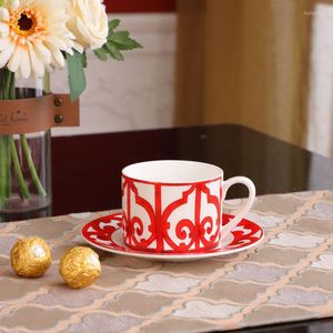 Cups Saucers Europees Bone China met luxe porseleinen koffie Latte Tea Cup Set Set servies