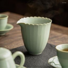 Kopjes schotels bloem lied porselein fair cup Chinese thee vintage zen zee thee theekop teaeweer licht groen ceremonie gebruiksvoorstel