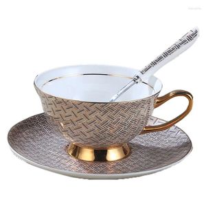 Kopjes Schoteltjes Goud met afbeelding van elegante Bone China Koffiekop Schotel Lepel Set Afternoon Tea Keramiek