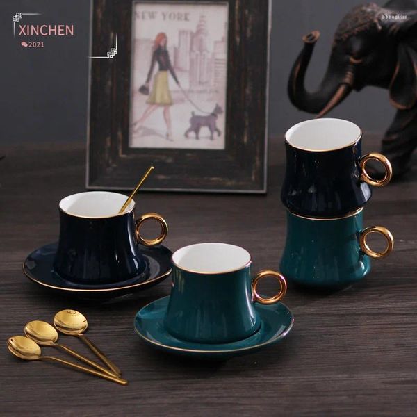 Tasses Saucers Green Royal Ceramic Coffee tasse et soucoupe Set moderne Solie Fashion Luxury Creative Turkish Afternoon Tea Giftware Grinkware