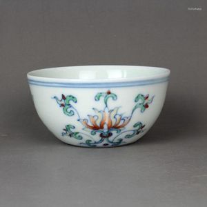 Tasses soucoupes peintes à la main Ming Chenghua bleu et blanc Doucai Baolian fleur tasse à thé Collection en céramique Antique