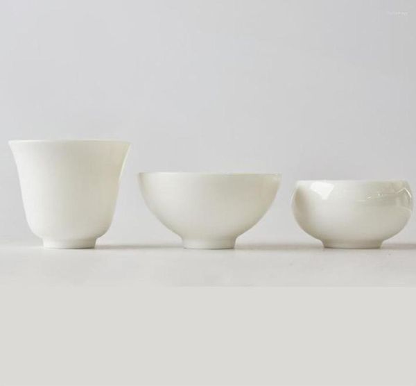Tazas y platillos, tazón de té chino de alta calidad, vajilla de porcelana artesanal, cerámica, juego pigmentada blanca
