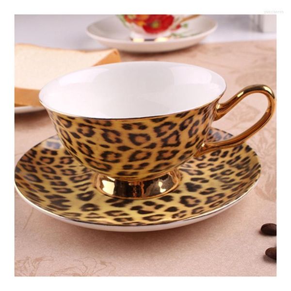 Tasses soucoupes haut de gamme imprimé léopard tasse à café soucoupe British Royal Tea Cappuccino ensemble de boissons en céramique Kit Golden Edge Bone China Mug plat