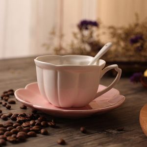 Cups Saucers Japanese keramische beker schattig met lepel Noordse creatief kantoor Afternoon Tea Taza Cafe Home Coffee and Saucer Set MM60BYD