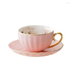 Tazas, platillos, accesorios de cocina, juego de tazas de café de cerámica de hueso de China, elegante organizador de té de flores para el hogar, rojo por la tarde en inglés