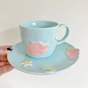 Tasses et soucoupes de style coréen, Niche Kawaii pour fille, tasse en forme de cœur, assiettes étoiles et nuages, couleur sous glaçure, ensemble de tasses à café peintes à la main