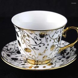 Tasses soucoupes de luxe créative tasse à café Latte poignée Portable mignon pailles en céramique filles Tazas Desayuno Originales vaisselle