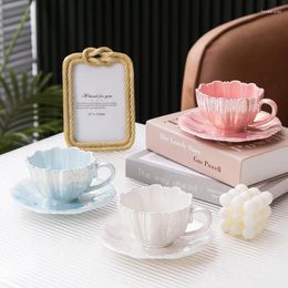 Kopjes Schoteltjes Bloemblaadje Keramiek Koffiekopje Schotel Hoogwaardig ontwerp Niche Huishouden Afternoon Tea Set High-end Sense