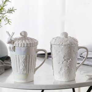 Tazas, platillos, taza de diseño de Reno de porcelana con cuchara, regalo de novedad de Navidad, tazas de café de cerámica Vintage, decoración creativa para el hogar, 320ML M89