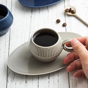 Kopjes schotels Romeinse koffiebek en schotel set retro verticale streep keramische drink mokpak kleine capaciteit Arabica espresso smaakglas