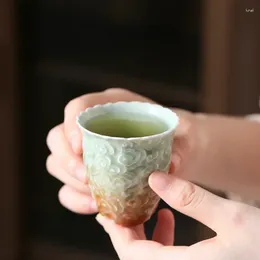 Tasses soucoupes four Yue céladon Relief dégradé couleur tasse à thé créatif bol sculpté chinois en céramique Kungfu