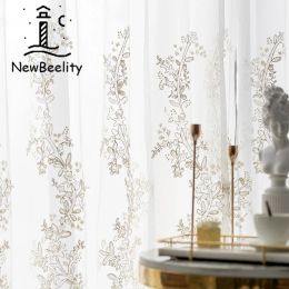 Gordijnen Luxe geborduurde tule gordijnen voor woonkamer Bruiloft Pure gouddraad Delicate witte driedimensionale reliëfvoile