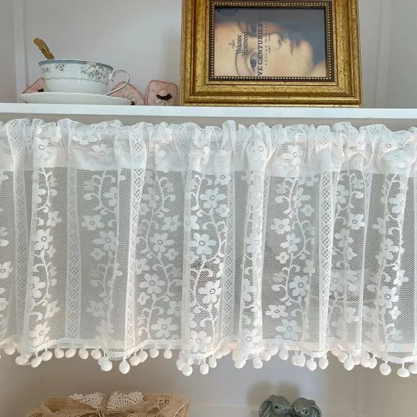 Rideaux Blanc Sheer Lace Tie Up Rideau Cantonnière pour Armoire Café Cuisine Délicat Floral Romain Court Demi-Baie Voile Décor À La Maison Rideaux