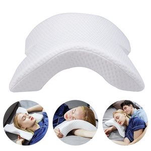 Almohada cervical curvada para parejas Almohada de espuma viscoelástica Soporte para el cuello para dormir Cusion Diseño hueco Almohada ortopédica para el cuerpo Mano 220601