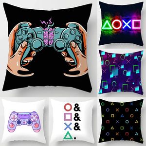 Coussin Oreiller décoratif 45x45cm TV jeu ventilateur style taie d'oreiller carrée décor à la maison housse de coussin Anime Design Gamer Play manette de jeu imprimé taies d'oreiller 231017