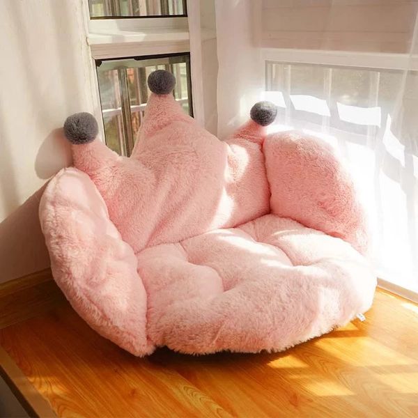 Coussin / oreiller décoratif Couronne de forme arrière oreiller en peluche douce chaise coussin animal enfant siège canapé canapé de coussine