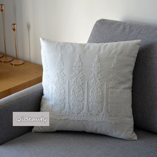 Coussin / oreiller décoratif à volants en dentelle intégrée Housse de coussin en satin blanc Housse de coussin Coussins sans remplissage pour le salon 230311