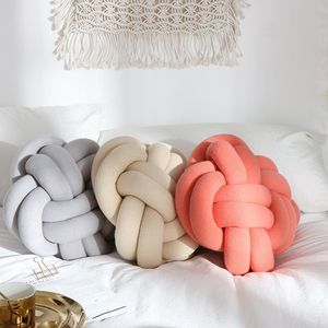 Coussin / Oreiller Décoratif Super Doux Creative Noeud Balle De Yall Coussin Lit Salon Banc En Peluche Jeter Décor À La Maison Chambre Enfant Drop Jouet Cushi