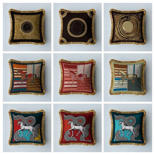 Cojín / almohada decorativa Tela de terciopelo American Luxury Duplex Impresión Borlas Sofá para el hogar Funda de cojín Funda de almohada Sin núcleo Sala de estar