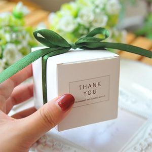 Kussen nieuwe Europese eenvoudige sfeer witte kubus snoepdozen bruiloftsfeestje benodigdheden cadeauverpakkingsdoos baby getoonde gunsten cadeauzakje