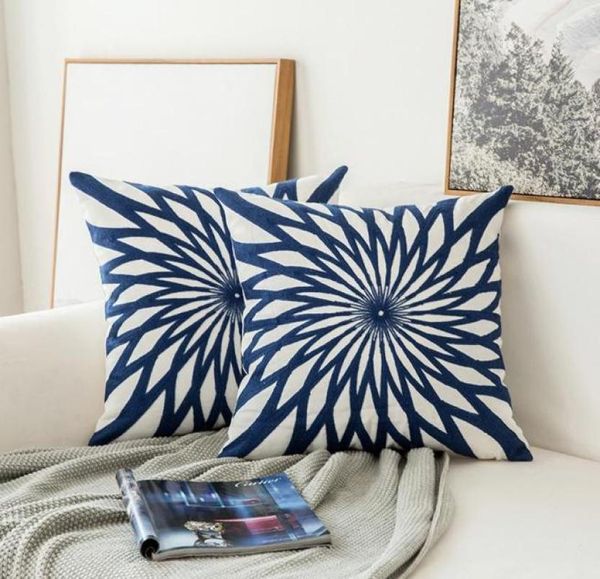 Almohada de almohada de cojadora Almohada azul marino azul de almohada de algodón lienzo bordado de lana geométrica cojín de dormitorio 4545cm8036659