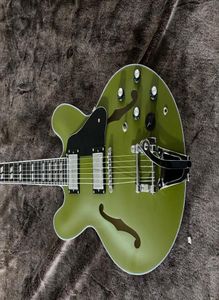 Custom 1964 ES 345 Reedición Olive Drab Matte Green Cuerpo semi hueco Guitarra eléctrica Bigs Tremolo Bridge Varitone Knob Doble Slas2910852