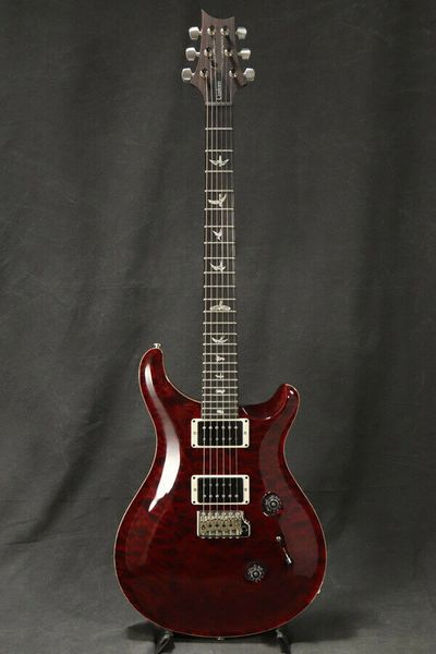 Custom Dark Red Quilt Maple Top Guitare électrique Signature 24 frettes Matériel chromé Guitares fabriquées en Chine