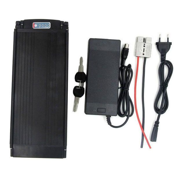 Batterie au Lithium-Ion 36V 25Ah personnalisée batterie de vélo électrique Li-Ion 36V batterie de vélo électrique 1000W avec feu arrière