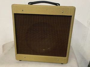 Custom 5F2A FD Grand Handmade Valve Guitar Amp Combo Volume Tone Eminence 8 Inch Speaker 5W